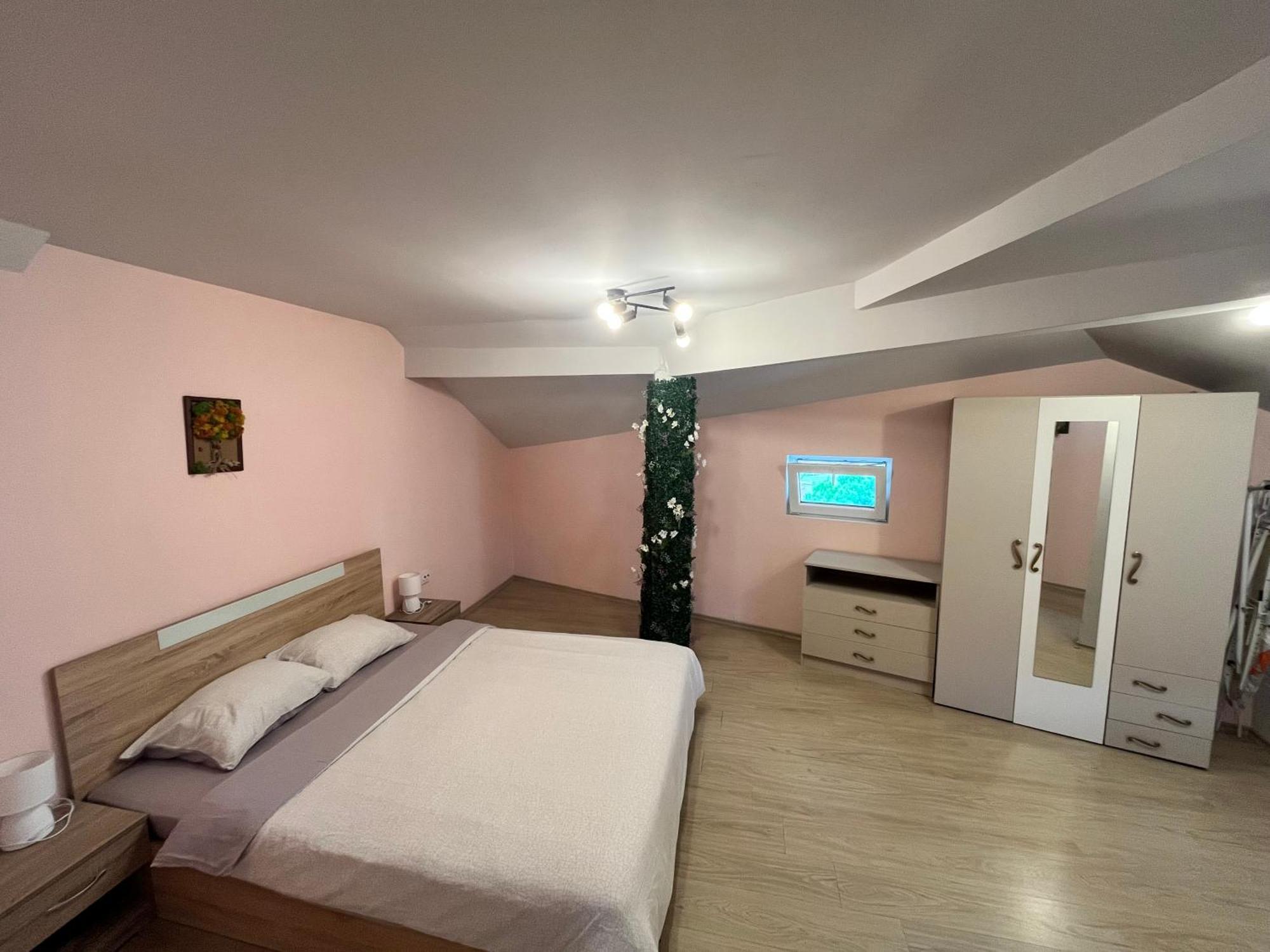 Apartment Happy Holiday Lazur Burgas Esterno foto